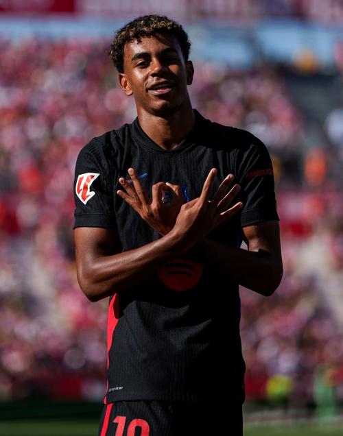 国乒挑战升级，“莎头组合”准备打硬仗，孙颖莎赛后道出混团赛精髓