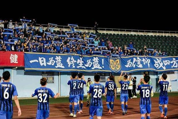 洛杉矶道奇在 2013 年开启国联西区 8 连霸，克 Kershaw 连续三年获得赛扬奖提名