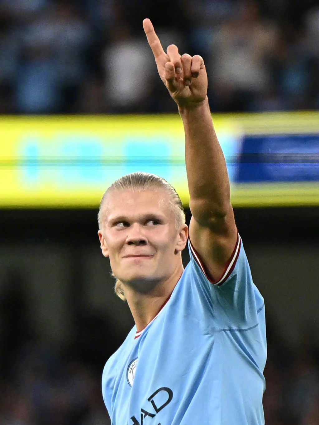 奥尔莫进球的艺术作品：26次传球，巴萨团队配合的巅峰演绎